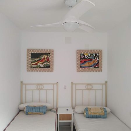 A 1 Minuto De La Playa Del Campello Apartment Luaran gambar