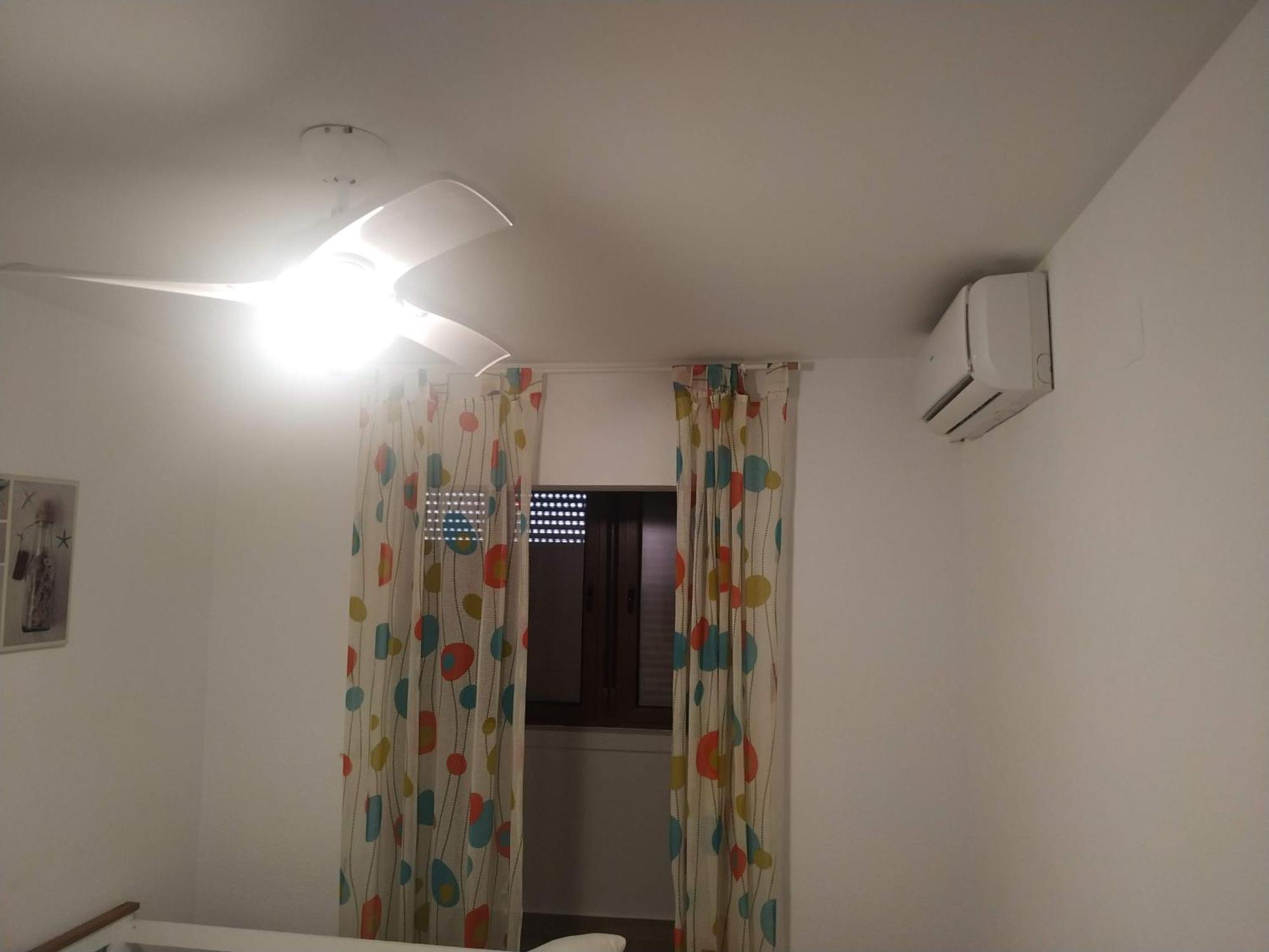 A 1 Minuto De La Playa Del Campello Apartment Luaran gambar